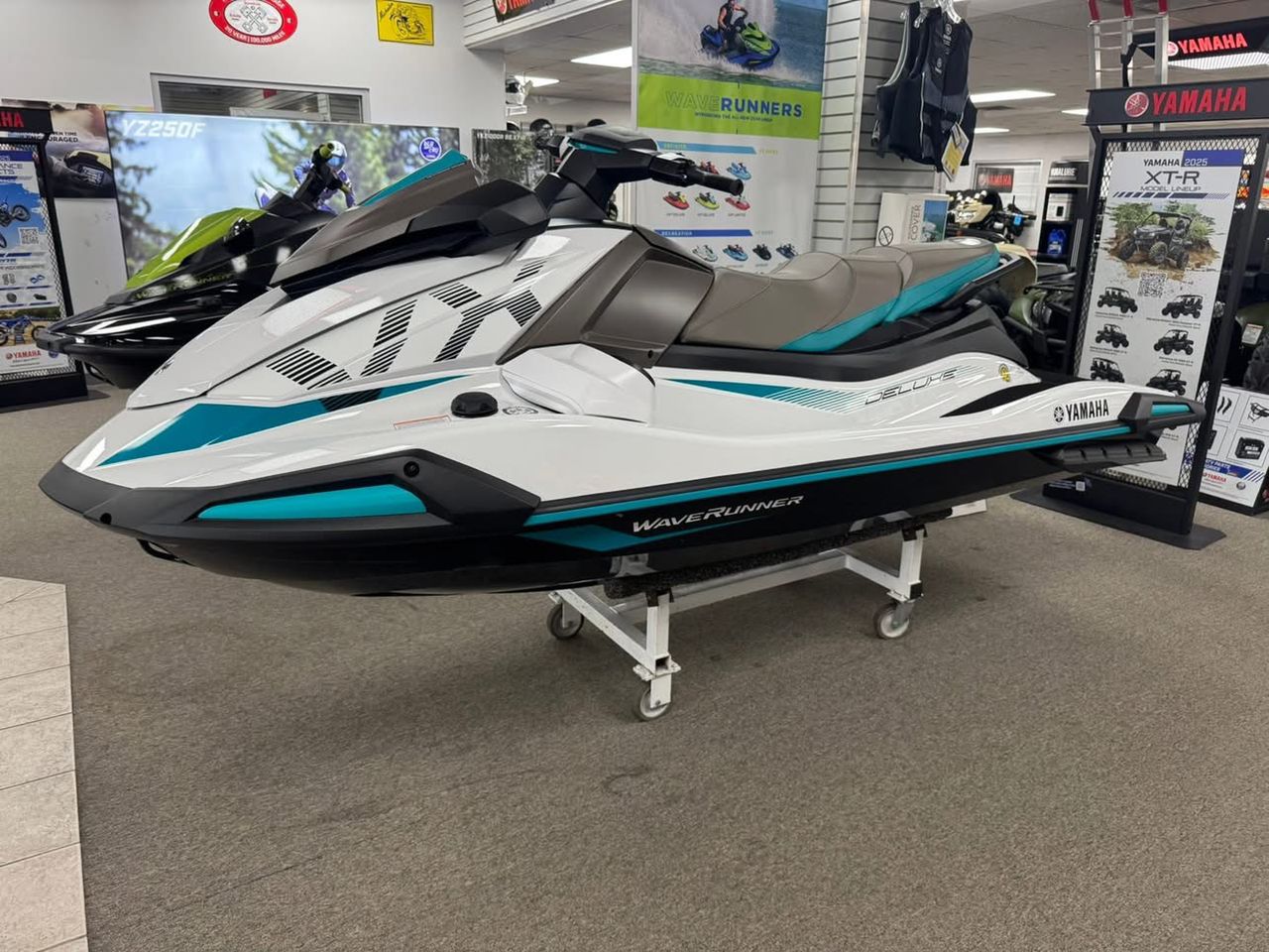 2023 Yamaha VX Deluxe - Image 8