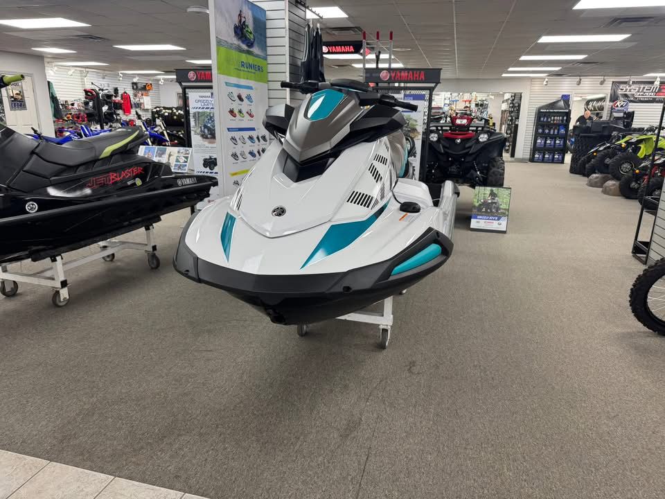 2023 Yamaha VX Deluxe - Image 3