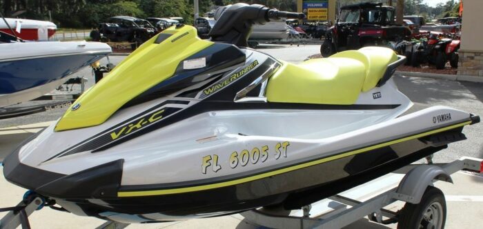 2020 Yamaha Wave Runne - Image 2