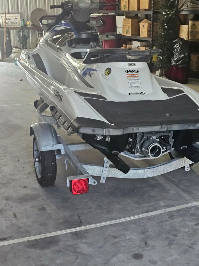 Used 2015 Yamaha VX Cruiser - Image 2