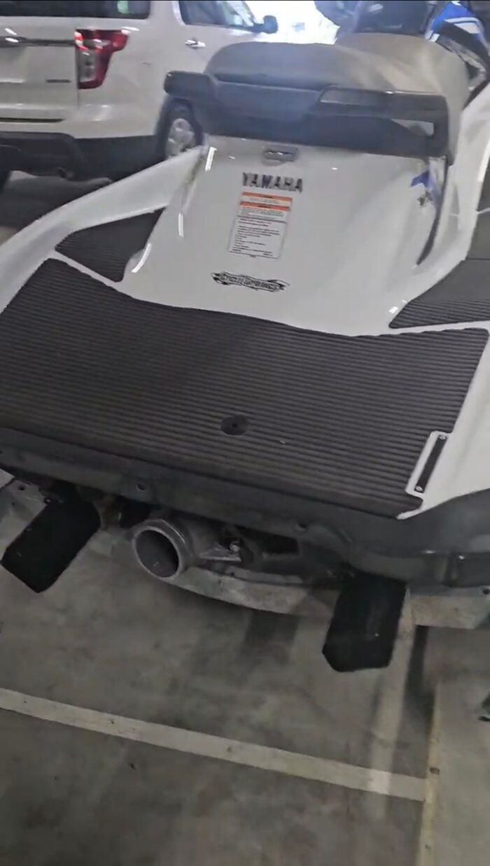 Used 2015 Yamaha VX Cruiser - Image 12