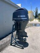 Yamaha 300 HP V6 EFI Four Stroke Outboard Motor
