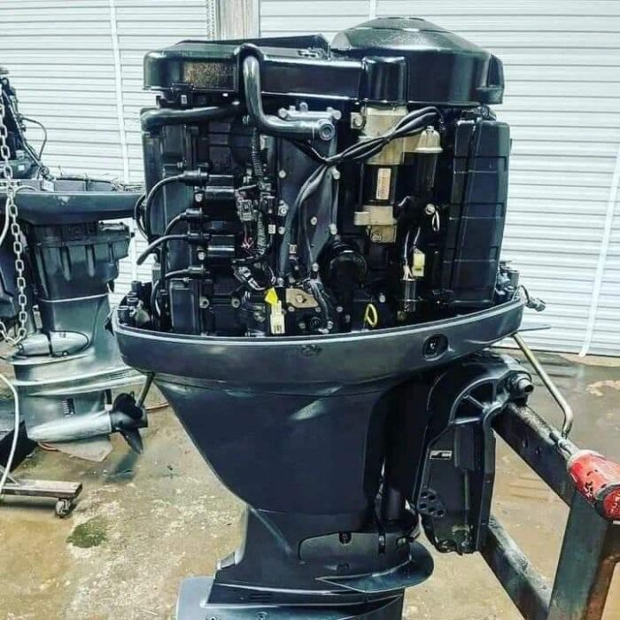 Yamaha 300 HP V6 EFI Four Stroke Outboard Motor - Image 5