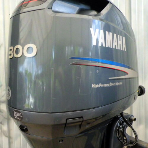 Yamaha 300 HP V6 EFI Four Stroke Outboard Motor