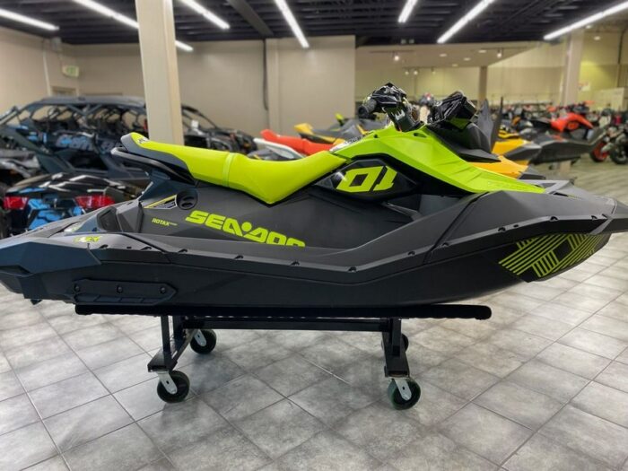 jet ski 3 seater