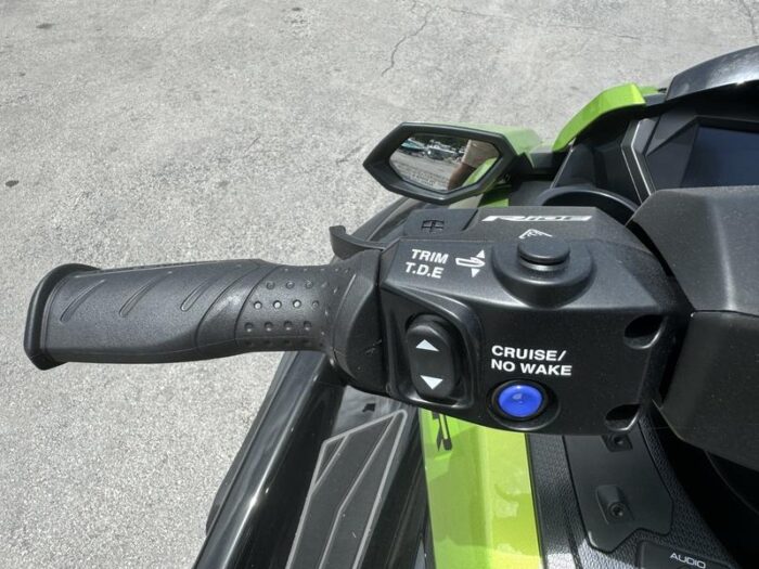2024 Yamaha WaveRunners FX Cruiser SVHO® with Audio System - Image 10