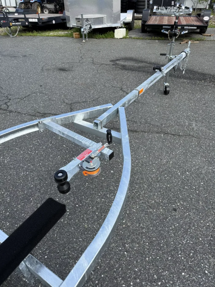 2026 Load Rite 14F1000WT Aluminum Boat Trailer - Image 9