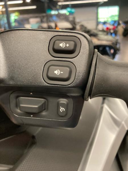 2025 Sea-Doo GTX™ Limited 325 Teal Metallic - Image 7